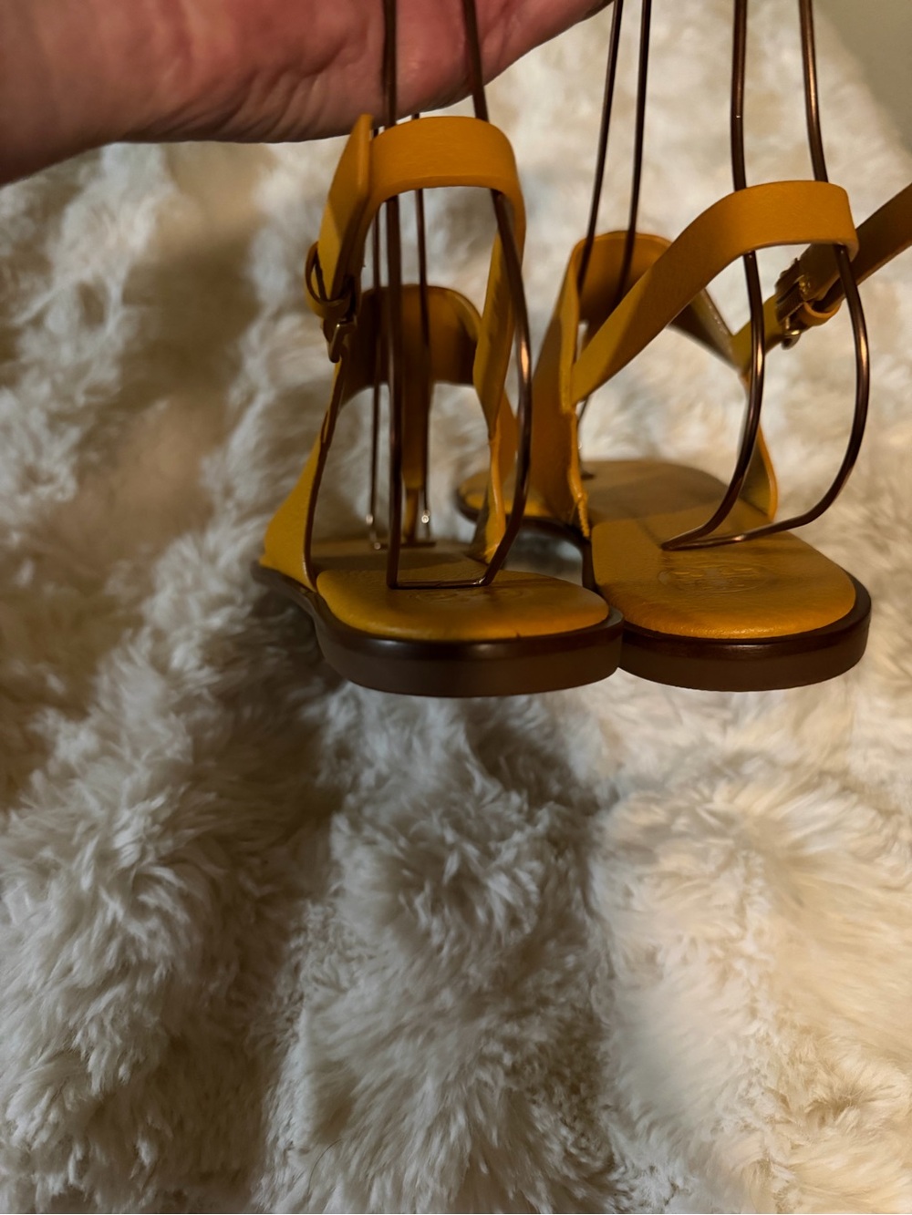 Tory Burch Mustard Leather Logo Thong Sandals - Picture 6 of 9